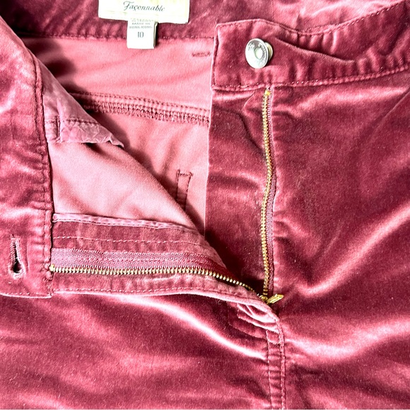 VINTAGE FACONNABLE | Deep Red Cranberry Velour Like Pants | Size 10 - Picture 9 of 13